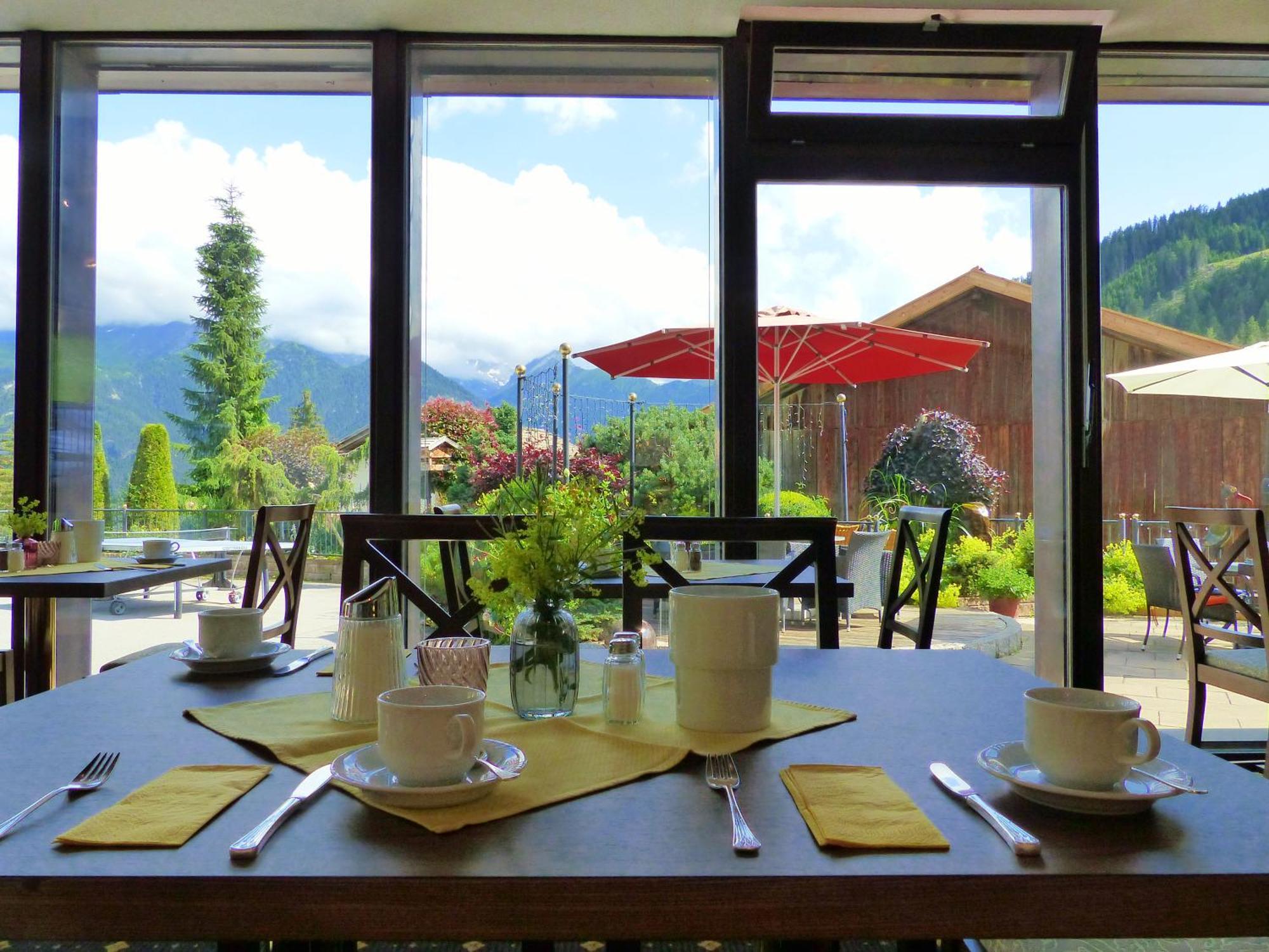 Hotel Garni Zerzer Serfaus Luaran gambar
