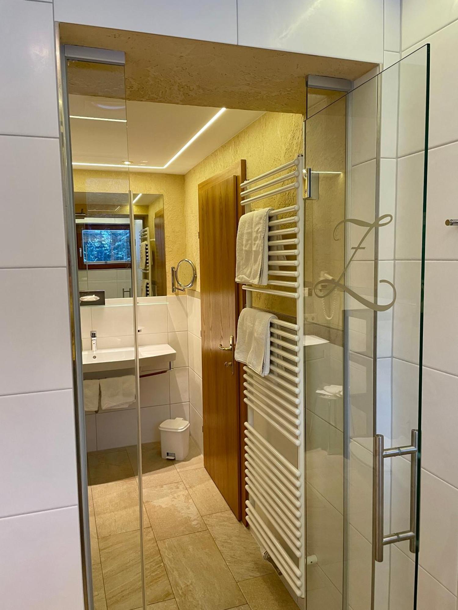 Hotel Garni Zerzer Serfaus Luaran gambar