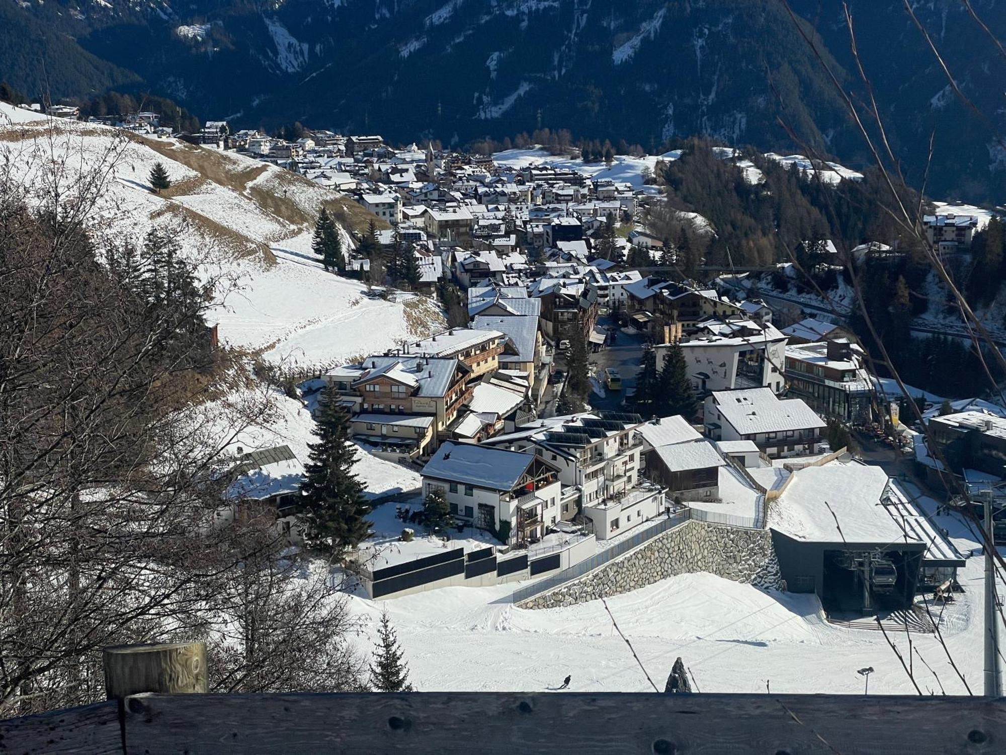 Hotel Garni Zerzer Serfaus Luaran gambar