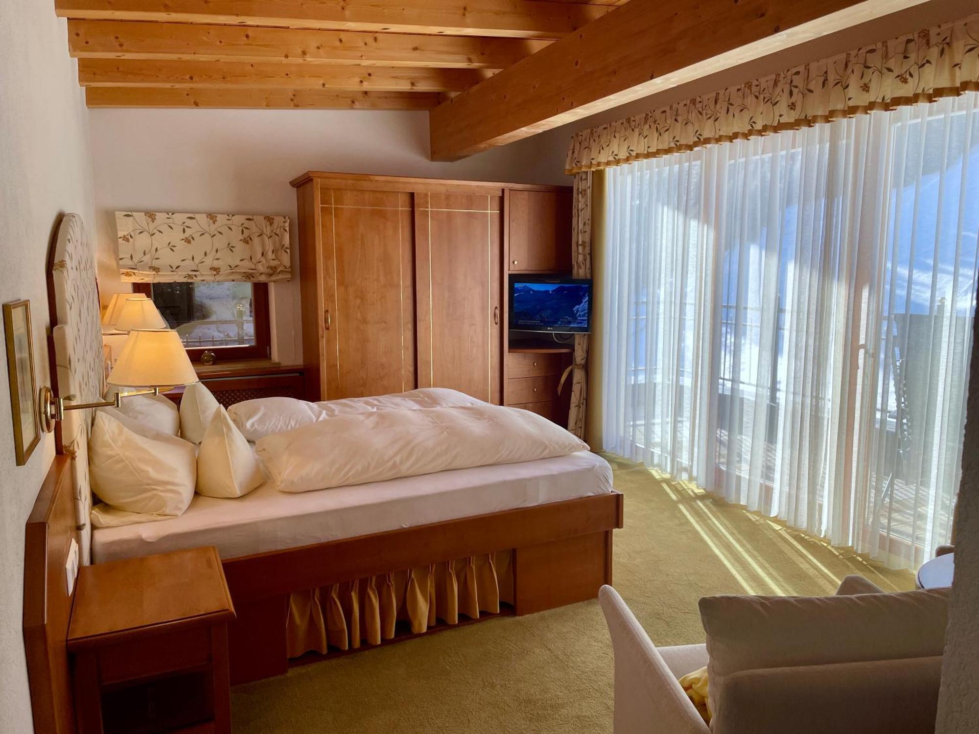 Hotel Garni Zerzer Serfaus Luaran gambar